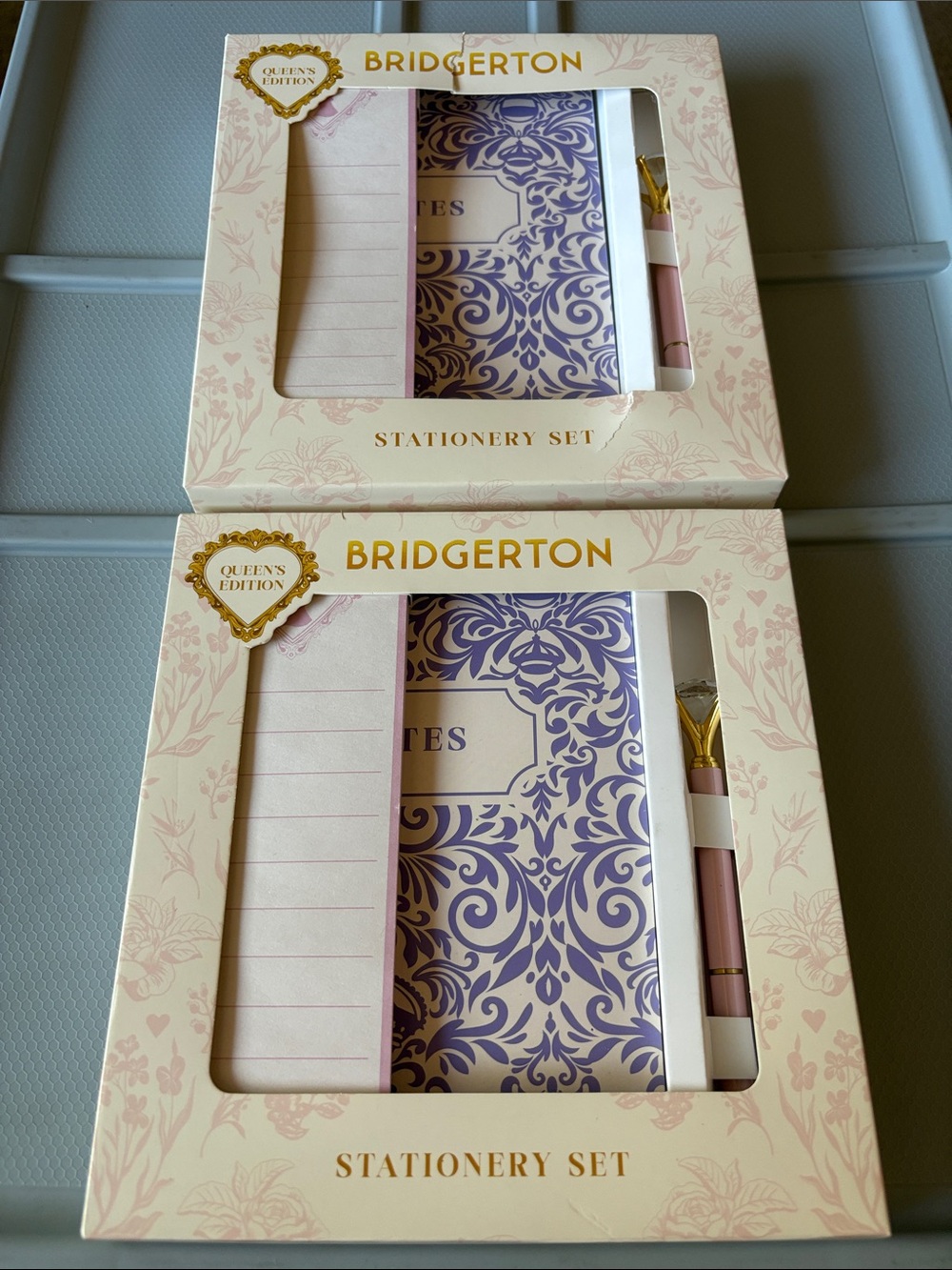 Bridgerton Queen's Edition Purple & Pink Stationery 2 new sets - Picture 2 of 7